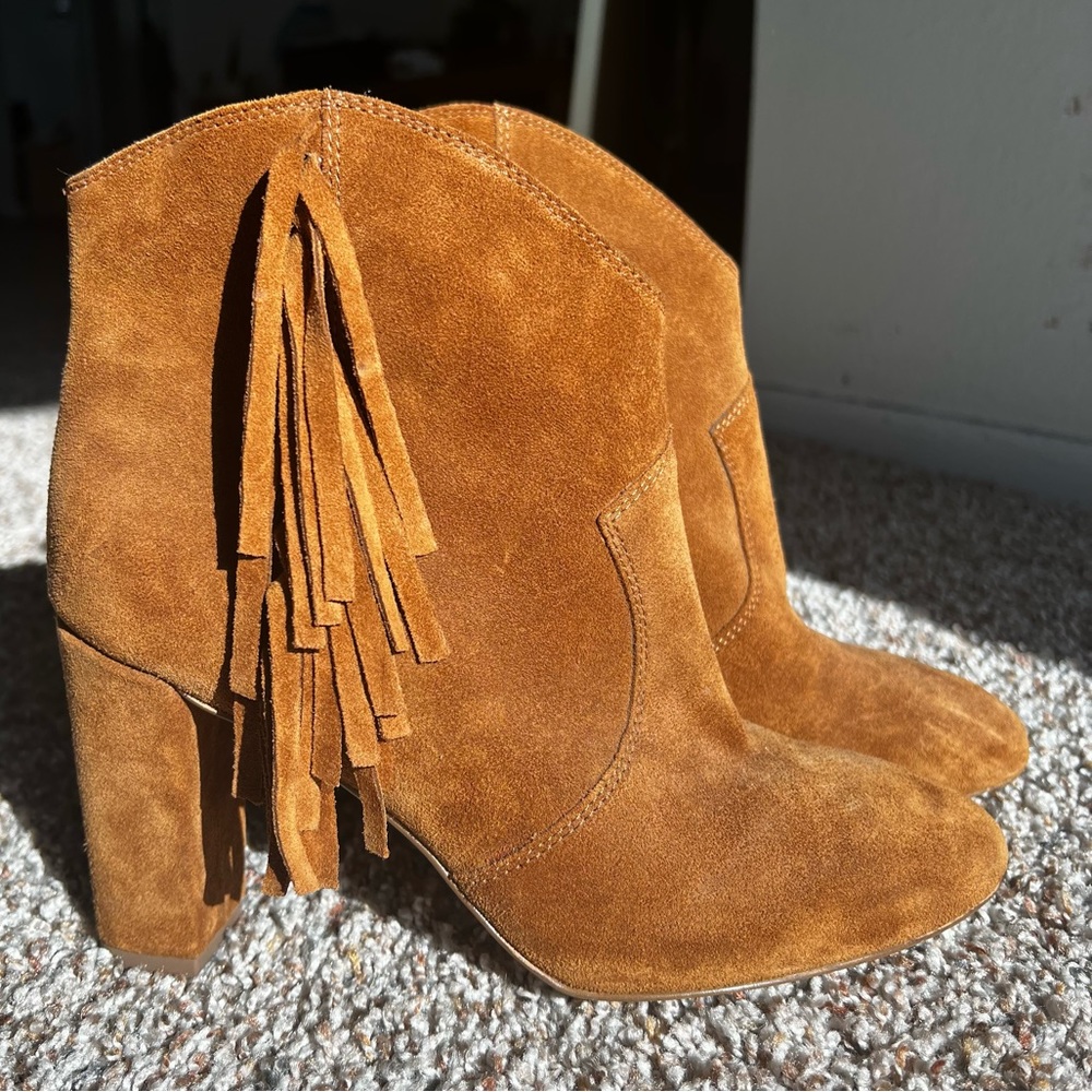 Sisley Suede Real Leather with fringe boots. Bought in Italy and only worn once